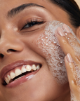 Gel Limpiador Exfoliante de uso diario con AHAs - Todo tipo de piel